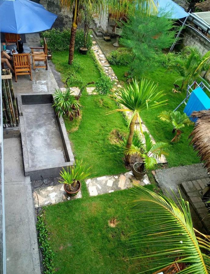 Merendeng Hostel Kuta Kuta  Eksteriør bilde