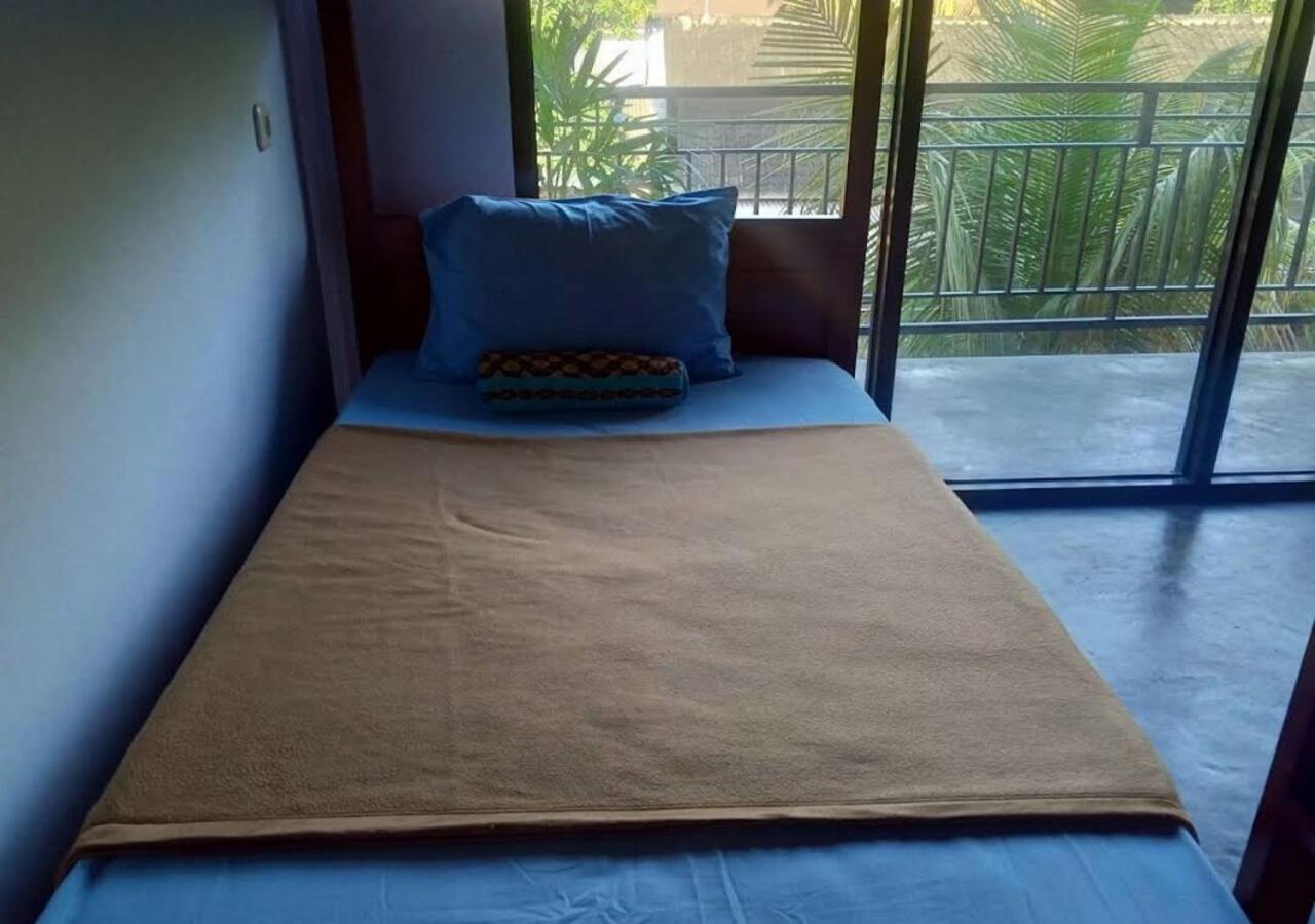 Merendeng Hostel Kuta Kuta  Eksteriør bilde