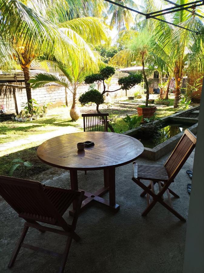 Merendeng Hostel Kuta Kuta  Eksteriør bilde